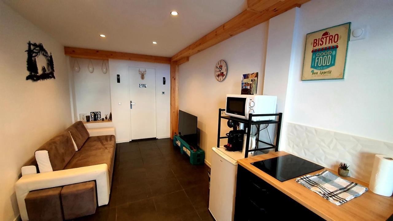 Apartament La Pause De L'Ours Saint-Étienne-de-Tinée Zewnętrze zdjęcie